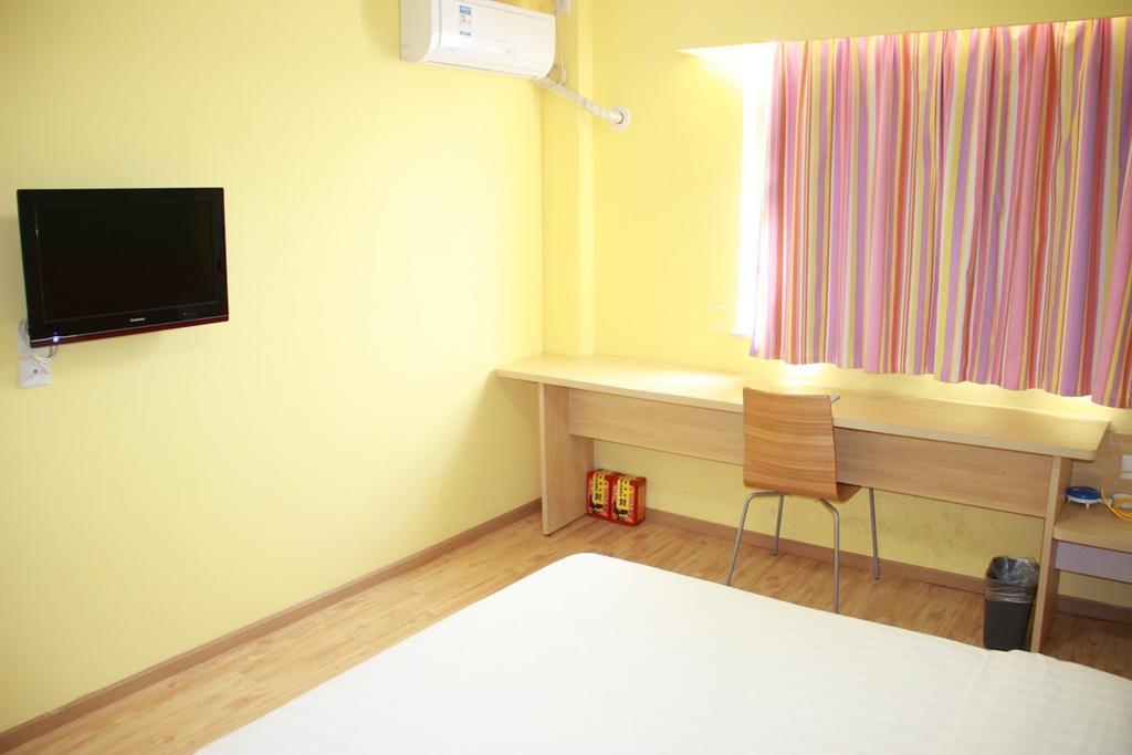 7Days Inn Foshan Beijiao Nanchang Road Shunde Extérieur photo